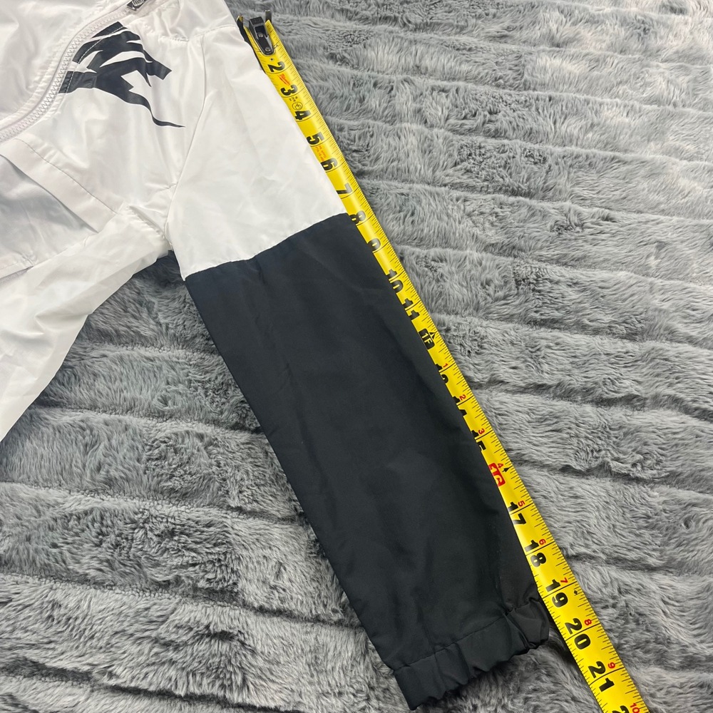 Nike Kids' White and Black Hooded Lightweight Jacket - Size 6X/L - Picture 6 of 7
